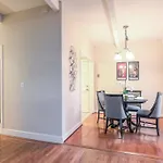 Peaches & Cream 3Br/1Ba